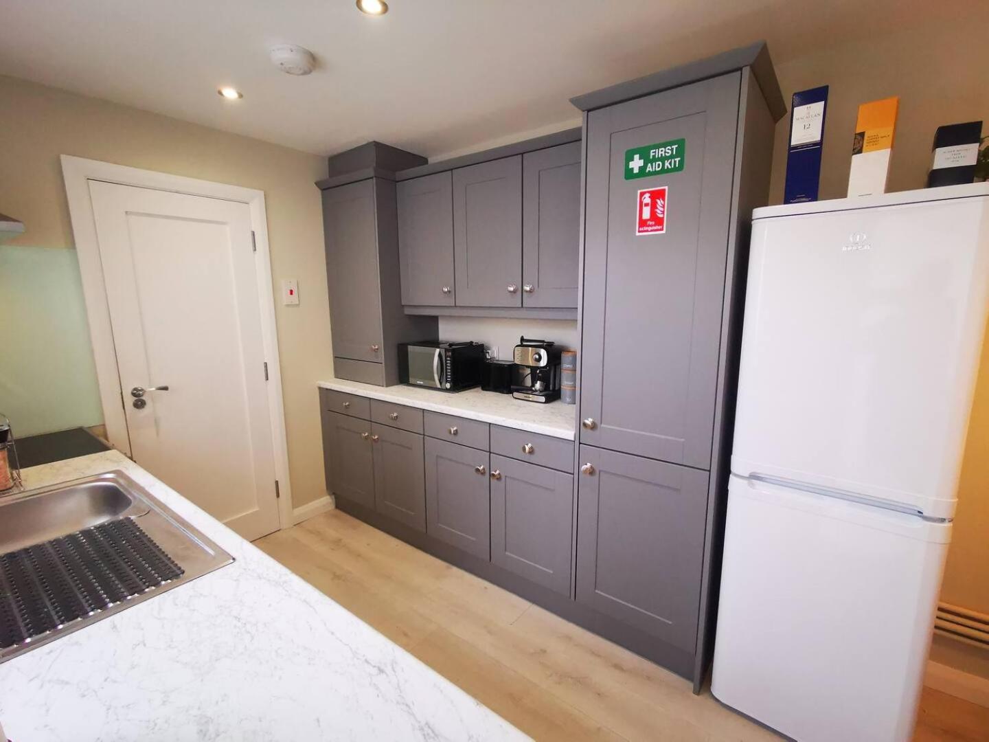 4Br Modern Botanic House Villa Belfast Bagian luar foto